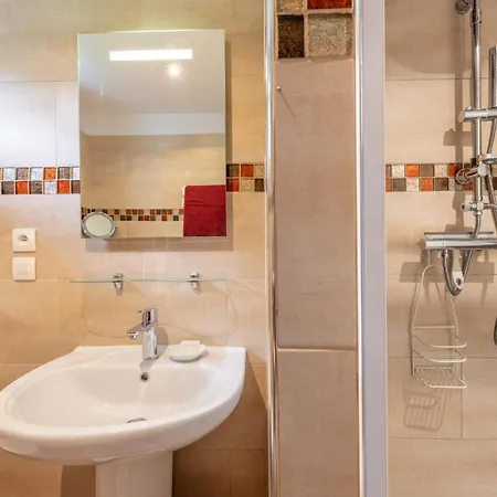 Maison De Charme Renovee Avec Jardin Clos, Proche Gerberoy Et Beauvais, Ideale Pour Familles Et Randonneurs - Fr-1-526-13 Martincourt